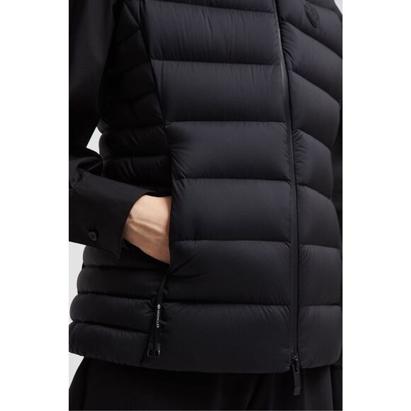 MONCLER BARRAUX HOODED DOWN VEST SIZE 0 / XS $1,800.00 - Picture 3 of 16